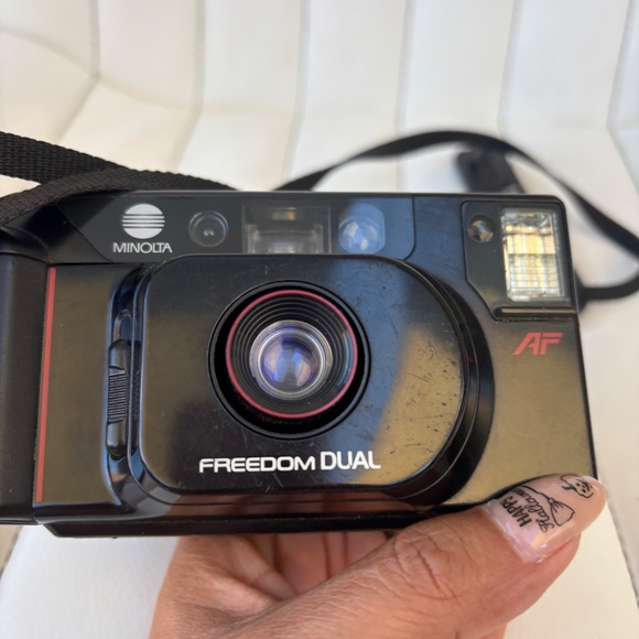 Minolta Freedom Dual / Dual 60 AF 35mm Point & Shoot Film Camera Tested & Works! - Picture 4 of 5